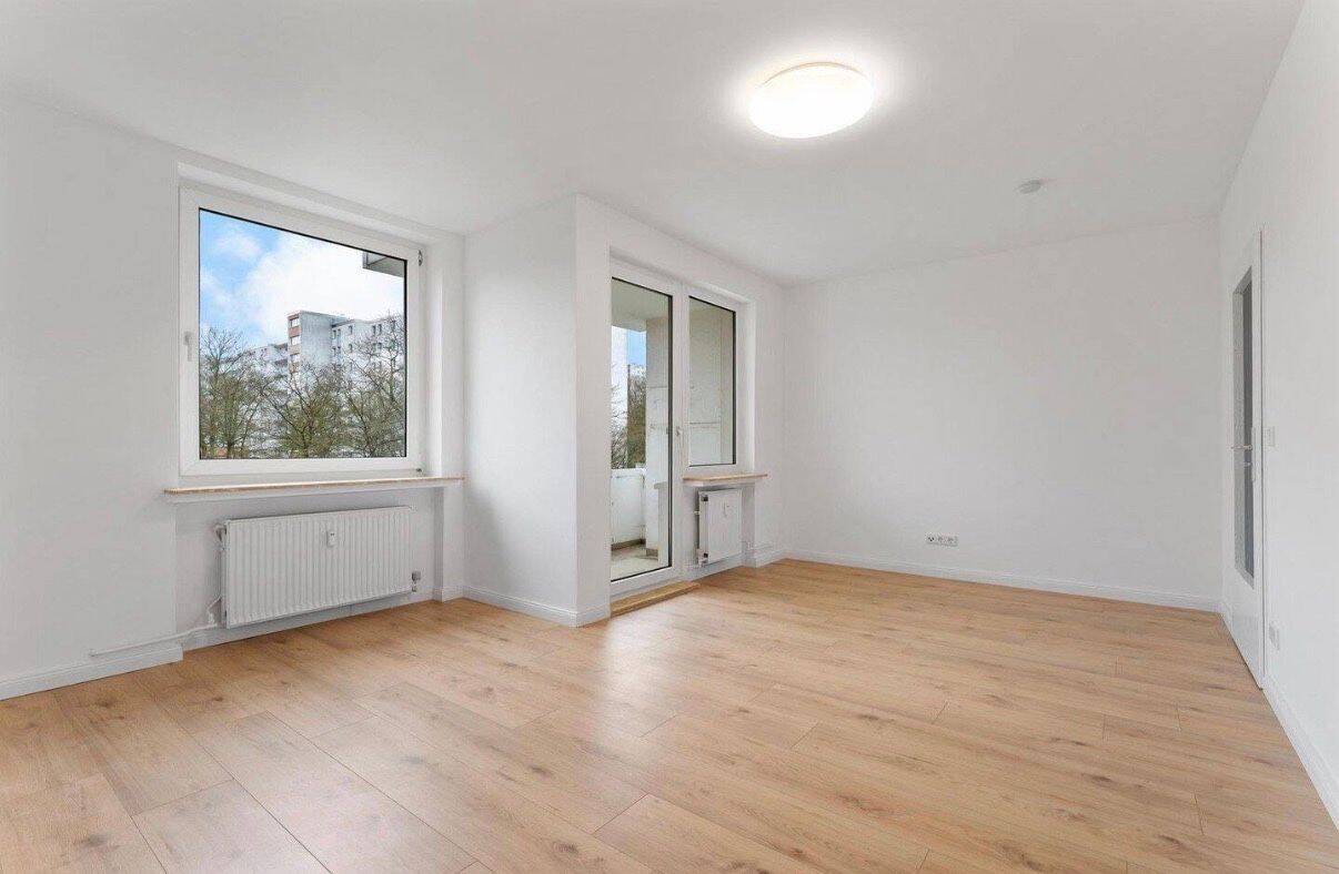 Sanierte 3-Zimmerwohnung in Blockdiek, 28327 Bremen (Blockdiek Ellener Feld Neue Vahr Südost)