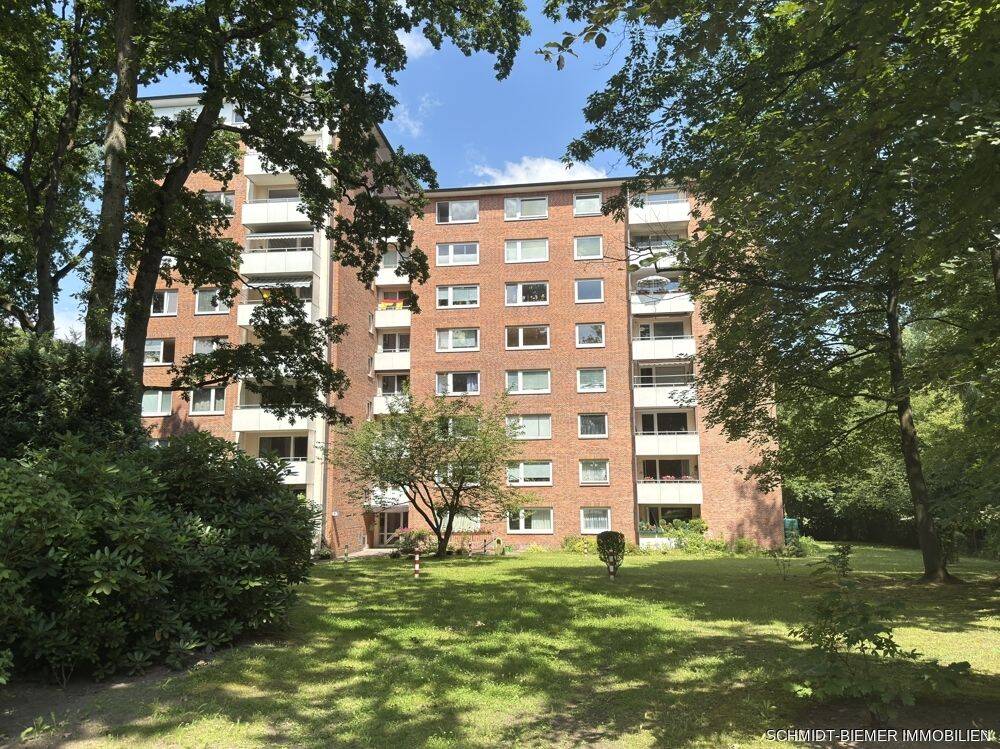 Zentral gelegen – Großzügige 2 Zi.-Wohnung mit Loggia & Fahrstuhl, 22880 Wedel