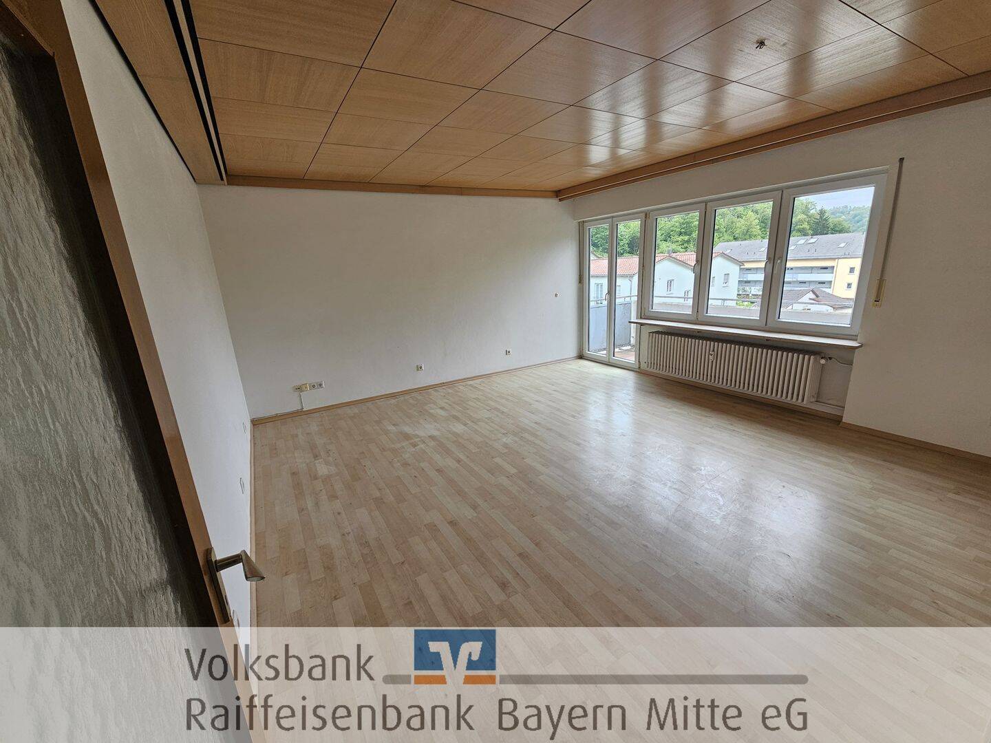 Großzügige 3-Zimmer-Wohnung mit Balkon in Zentrumsnähe, 85072 Eichstätt