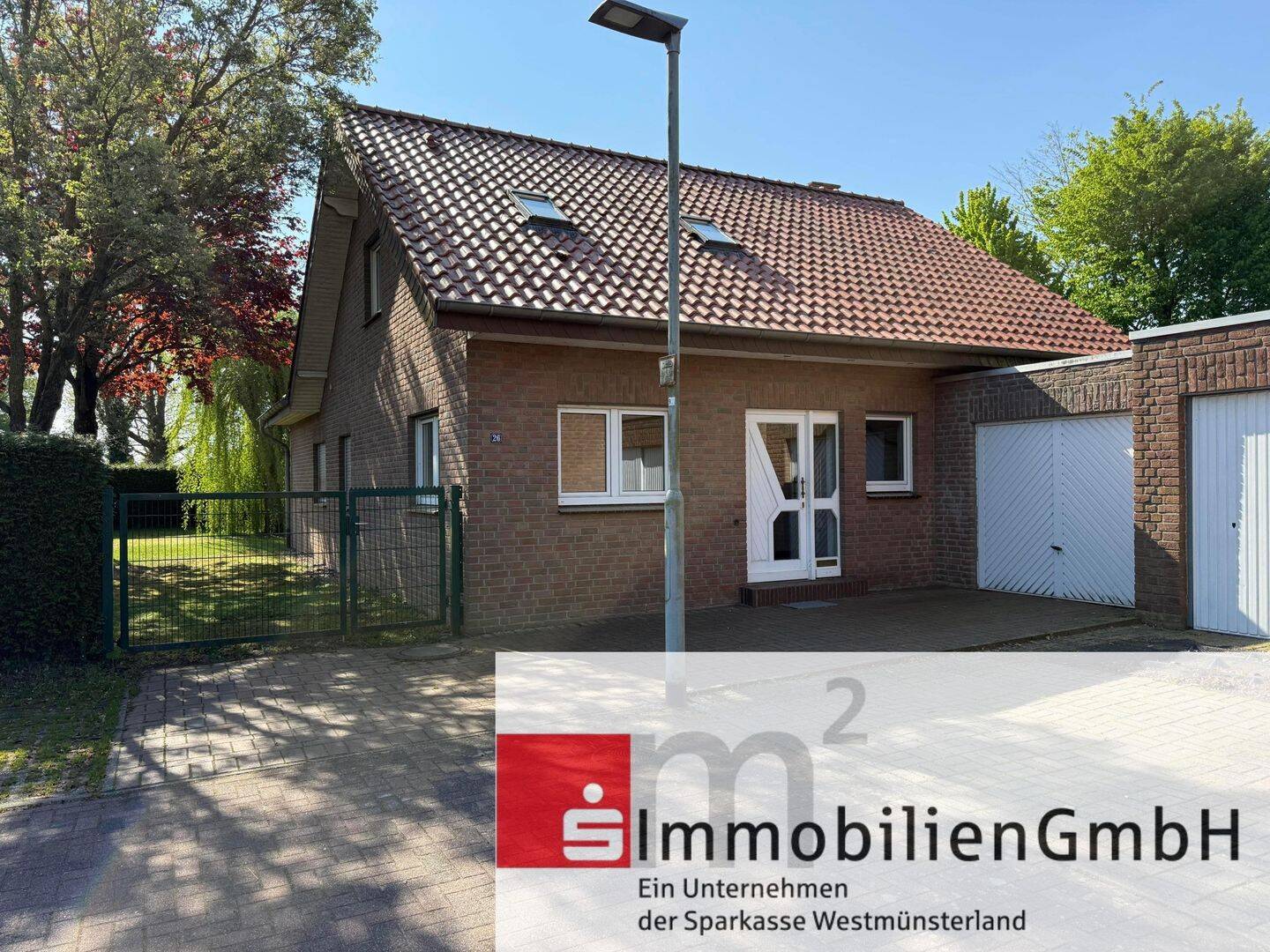 freistehendes Wohnhaus mit Garage in ruhiger Sackgassenlage, 46419 Isselburg