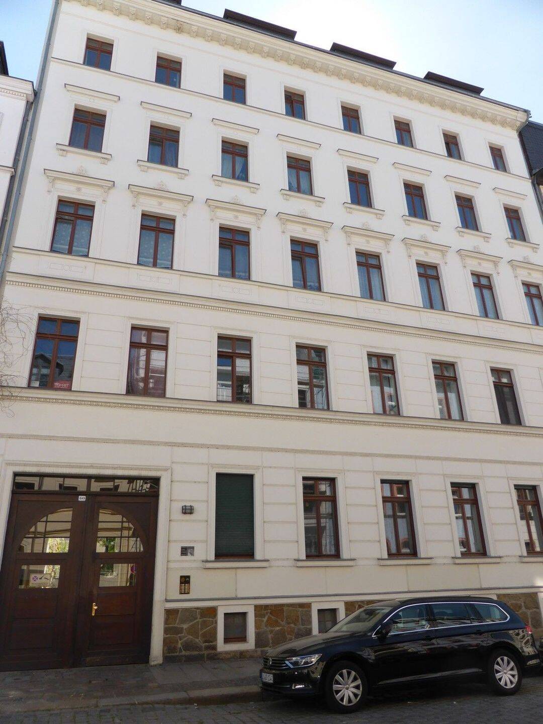 image-72596703