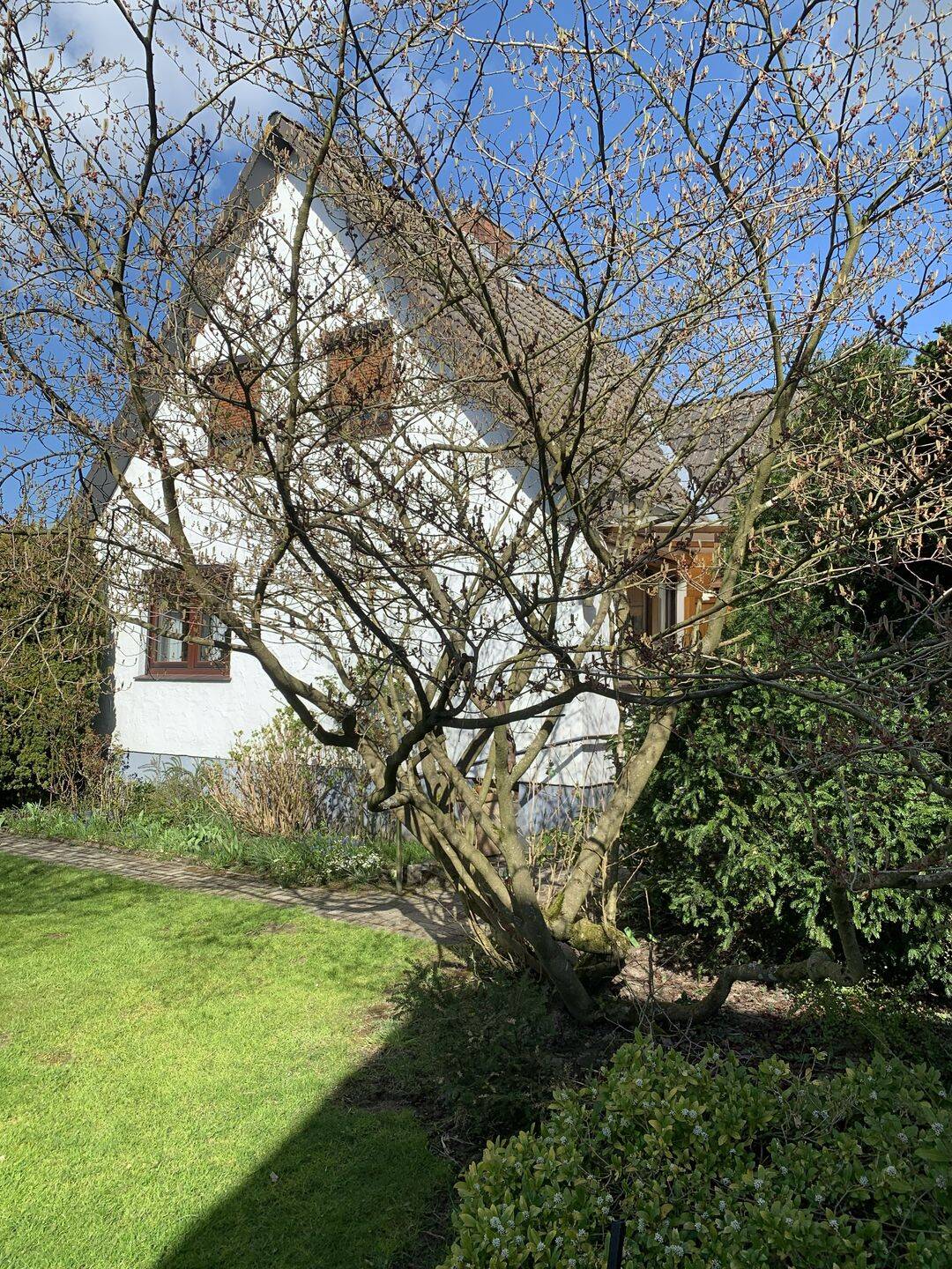 Solides Handwerkerhaus auf Traumgrundstück, 22955 Hoisdorf