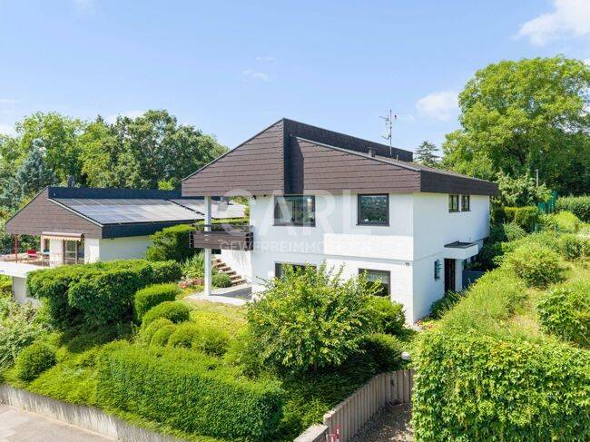 Exklusives Einfamilienhaus mit Panoramablick über Heilbronn!, 74080 Heilbronn (Böckingen)