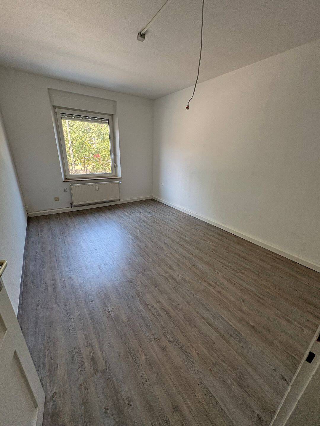 Renovierte 2 Zimmer Wohnung inkl. Einbauküche Nürnberg/Steinbühl, 90443 Nürnberg