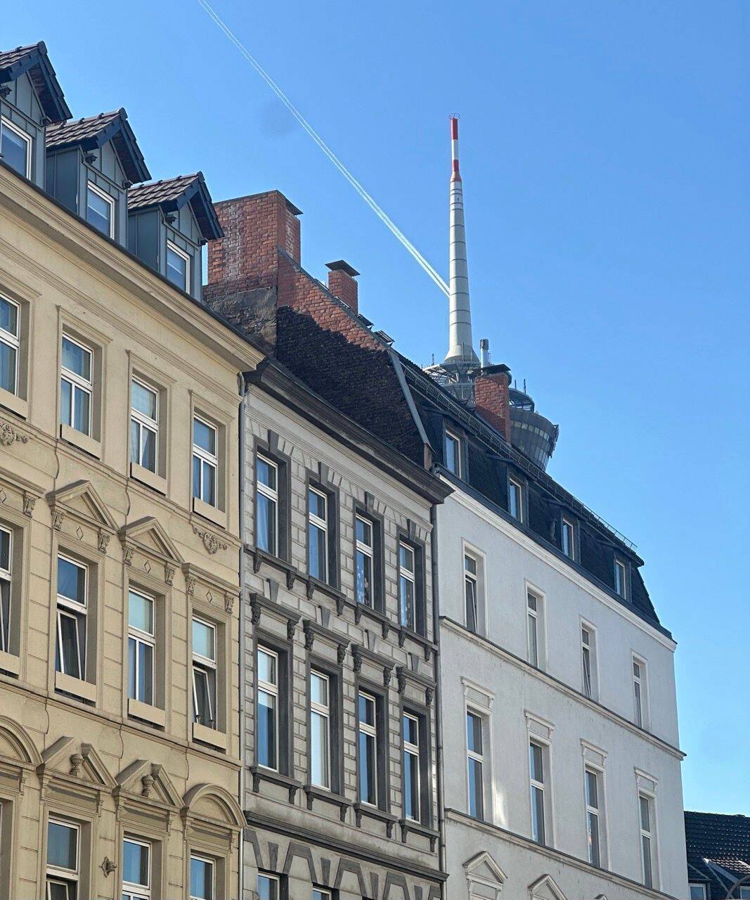 Attraktives Mehrfamilienhaus mit Gewerbeeinheit in Top-City-Lage von Köln, 50767 Köln (Chorweiler)