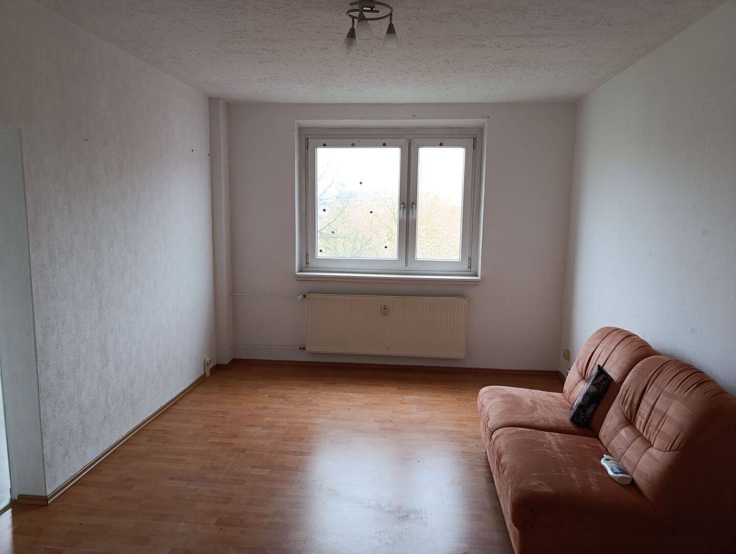 helle geräumige 2 Raum Wohnung mit EBK, 4643 Geithain
