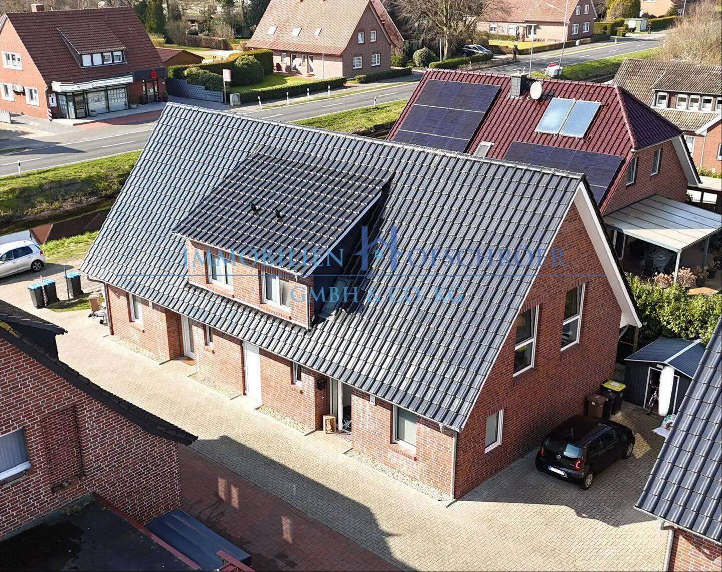 K 622 – Neuwertige, attraktive und vermietete Doppelhaushälfte mit minimalen Energiekosten in ruhiger Lage von Papenburg!, 26871 Papenburg
