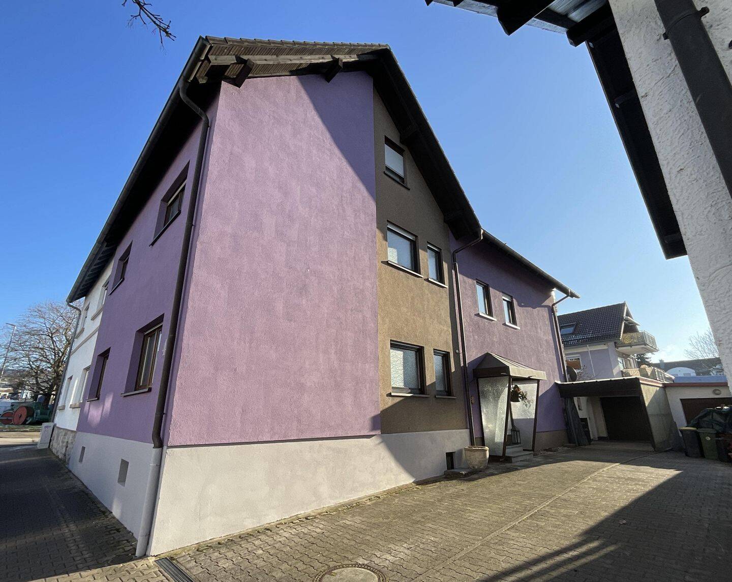 Vielseitiges Dreifamiliehaus mit kleinem Garten in zentraler Lage, 76571 Gaggenau