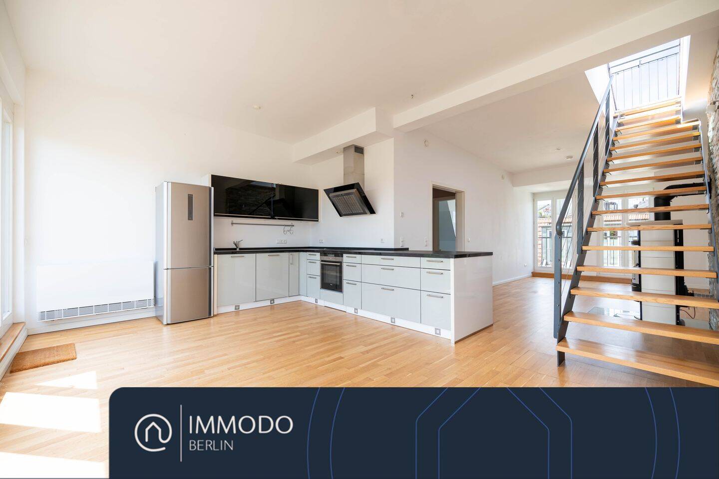 ?? Exklusives Penthouse in Friedrichshain – 2-Zi-Whg mit Blk, Dachterrasse, Kamin, Lift & Gäste WC, 10247 Berlin (Friedrichshain-Kreuzberg Friedrichshain Prenzlauer Berg)