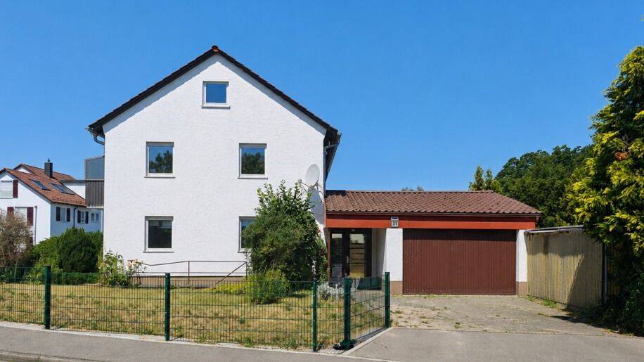 745 m² Grundstück – flexibel nutzbare Doppelhaushälfte mit Potenzial in Bietigheim-Buch, 74321 Bietigheim-Bissingen