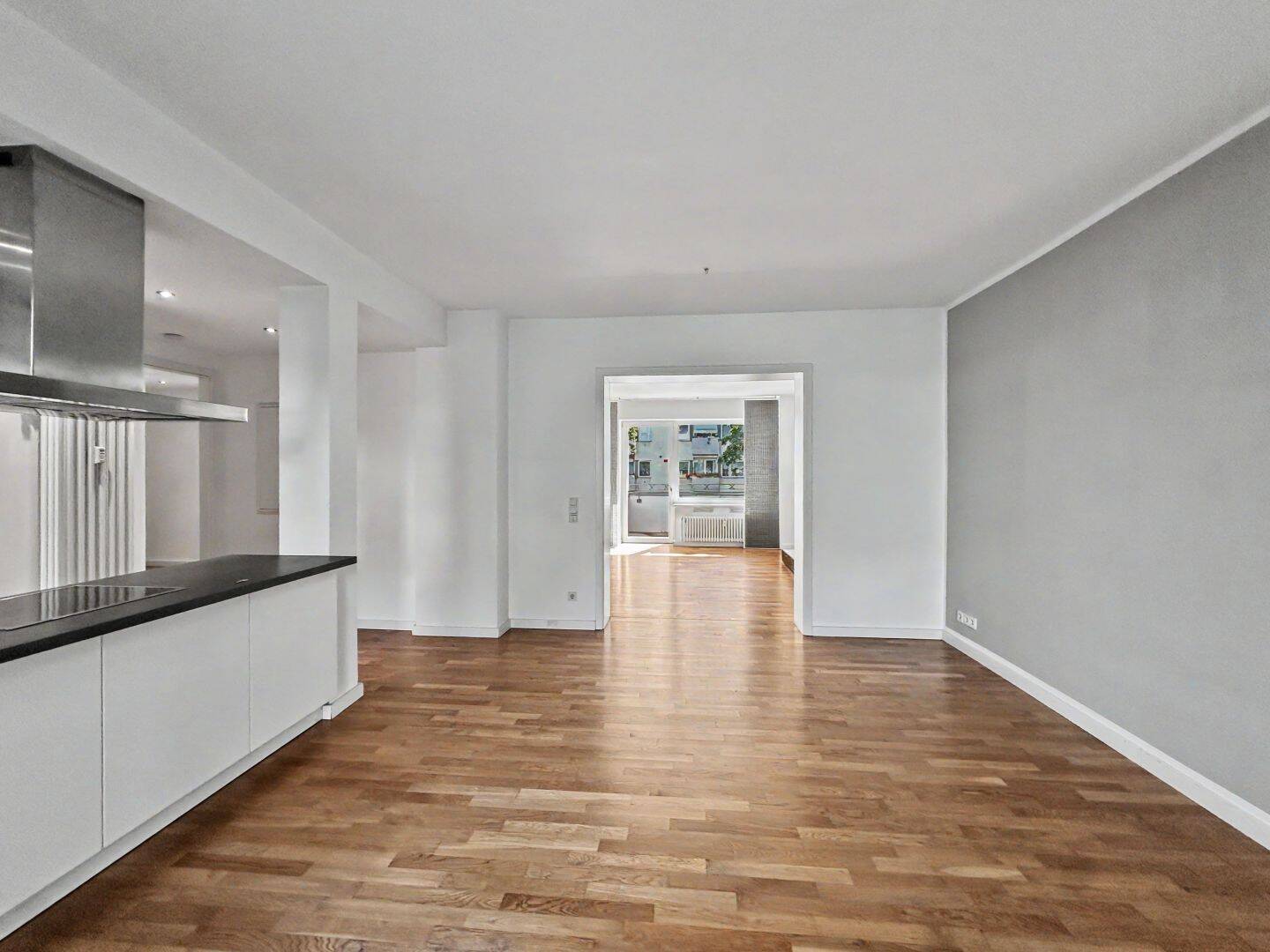 Stilvoll wohnen in Bestlage – exklusive 3-Zimmer-Wohnung mit 2 Balkonen in Berlin Wilmersdorf, 10719 Berlin (Charlottenburg-Wilmersdorf Charlottenburg Wilmersdorf)