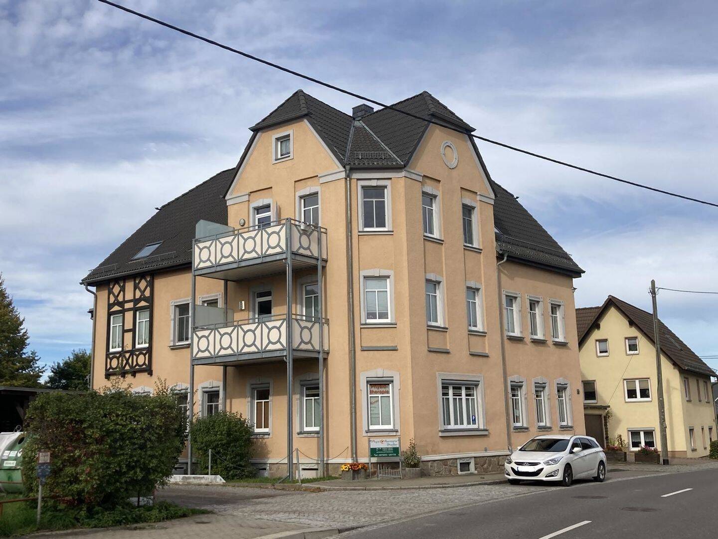 3-Raumwohnung mit Balkon und Carport, 9355 Gersdorf