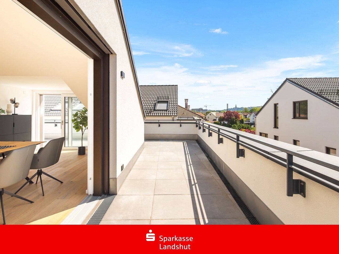 Penthouse-Feeling über den Dächern von LA, 84034 Landshut (Münchnerau Nikola West)