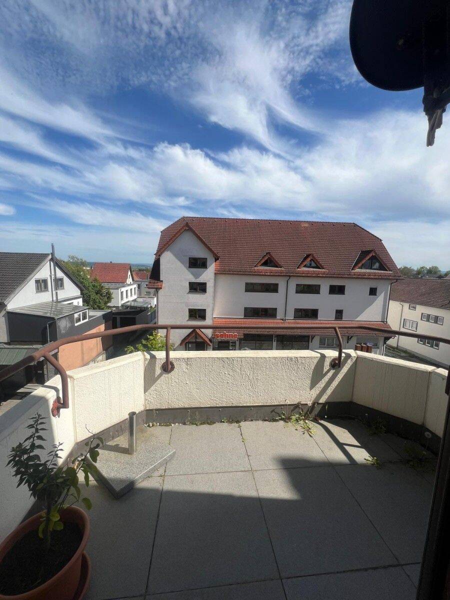 Wohnen auf zwei Ebenen: 2-Zimmer-Maisonette mit Balkon & TG-Box zum attraktiven Kaufpreis!, 71126 Gäufelden