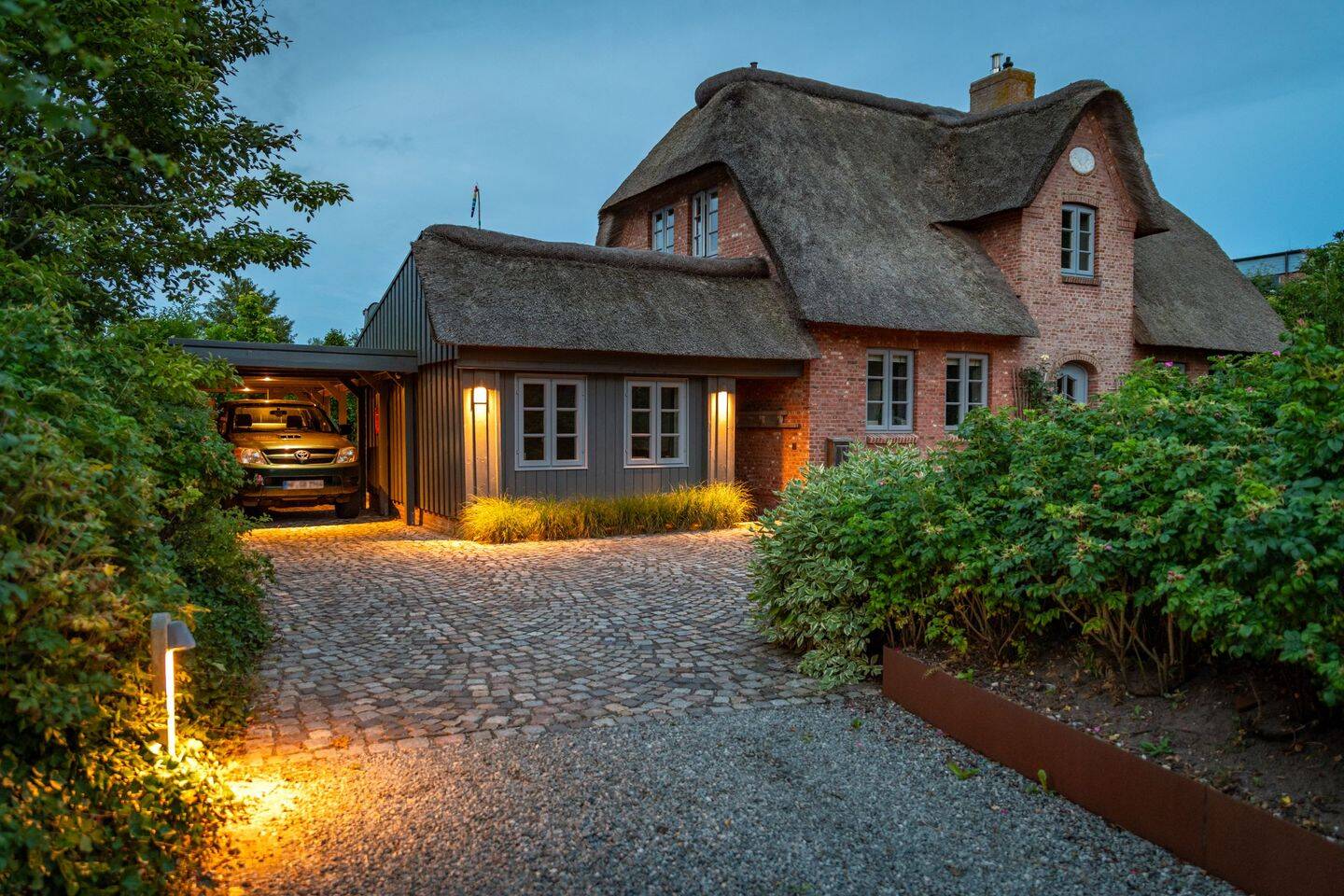 Inseltraum unter Reet: Friesenhaus mit traumhaftem Garten, 25938 Midlum