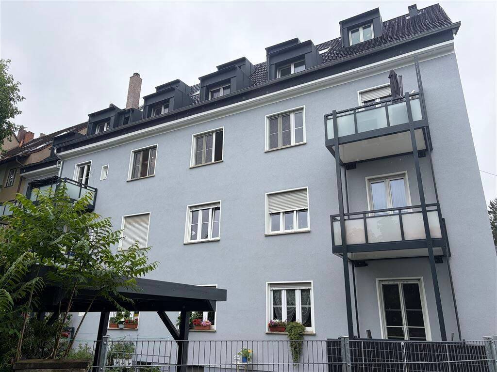 Gut vermietete 3-Zimmer Dachgeschosswohnung in sehr gepflegtem Mehrfamilienhaus, 90402 Nürnberg (Gleißbühl Lorenz Tafelhof Tullnau Wöhrd)
