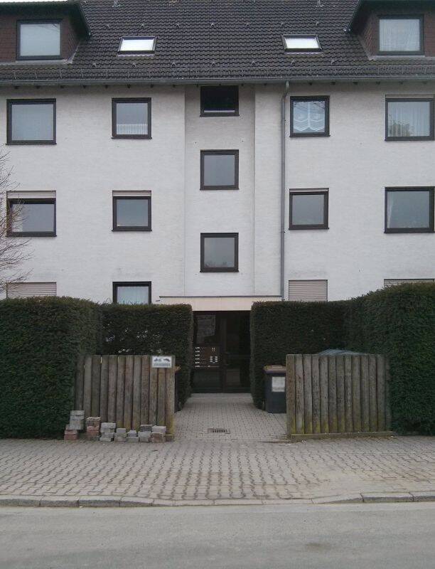 Großzügige 2-ZKB-Souterrainwohnung OHNE Balkon kurzfristig zu vermieten!, 60488 Frankfurt am Main (Hausen Praunheim Rödelheim)