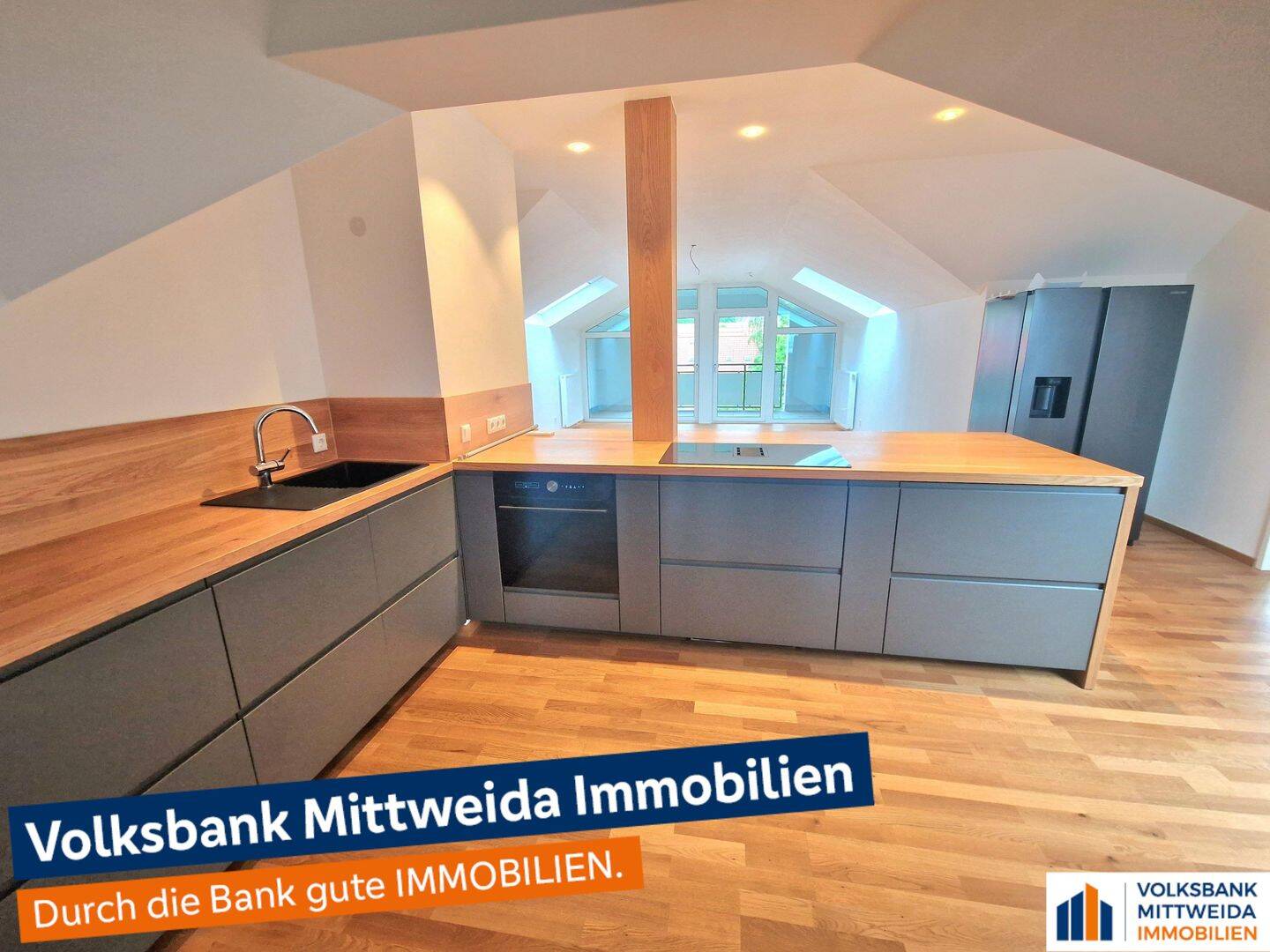 Exklusive 4-Zimmer-Wohnung – mit Einbauküche- hochwertig ausgestattet!, 9119 Chemnitz (Helbersdorf Kapellenberg Kappel Zentrum)