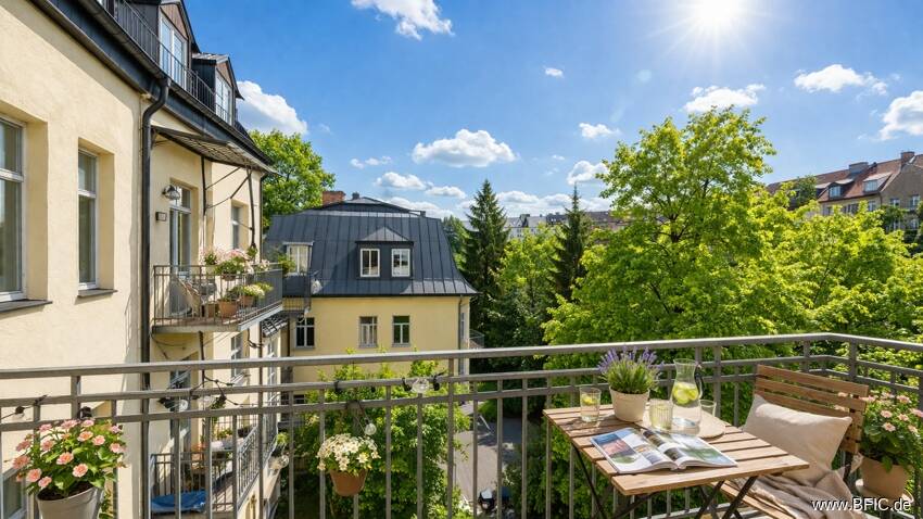 Bezugsfreie gepflegte Altbauwohnung mit Balkon im Münchner Westend, 80339 München (Ludwigsvorstadt-Isarvorstadt Schwanthalerhöhe)