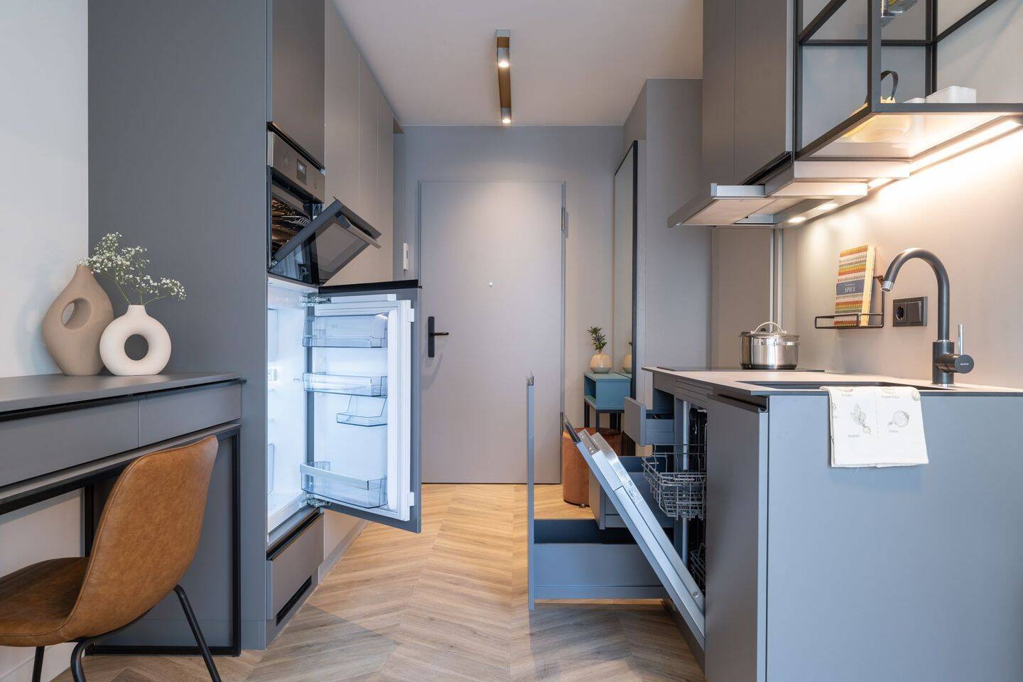 Stylisches Mikroapartment mit Einbauküche und eigener Terrasse | verfügbar ab sofort, 10247 Berlin (Friedrichshain-Kreuzberg Friedrichshain Prenzlauer Berg)
