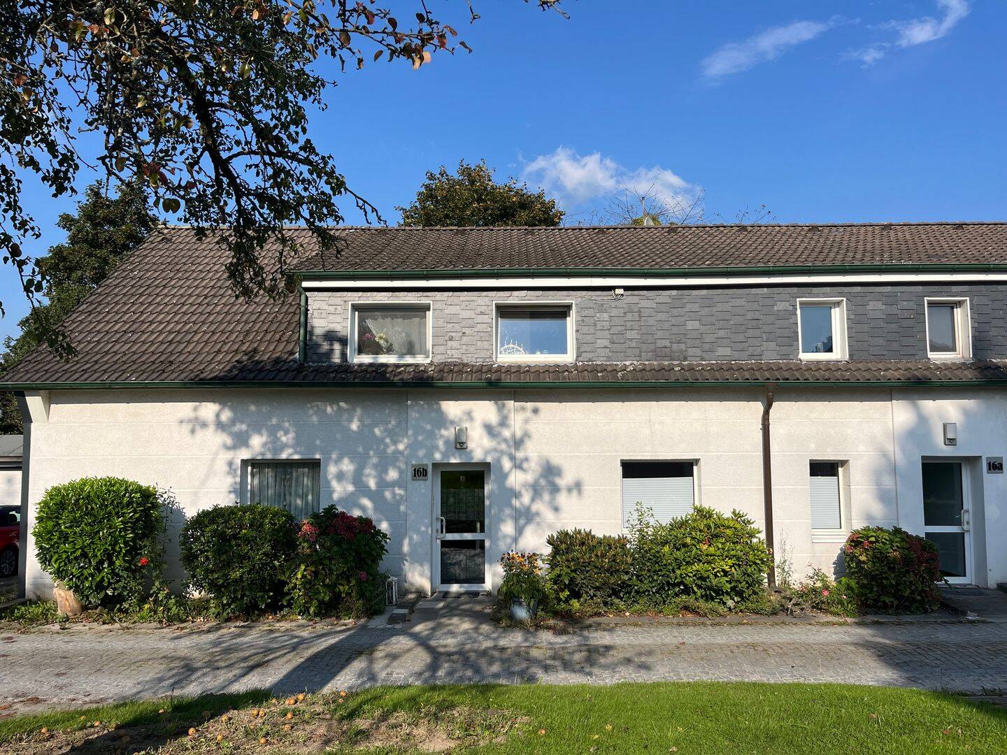 **Gemütliche 2 Zimmer – Singledachgeschosswohnung in Wermelskirchen Kreckersweg**, 42929 Wermelskirchen