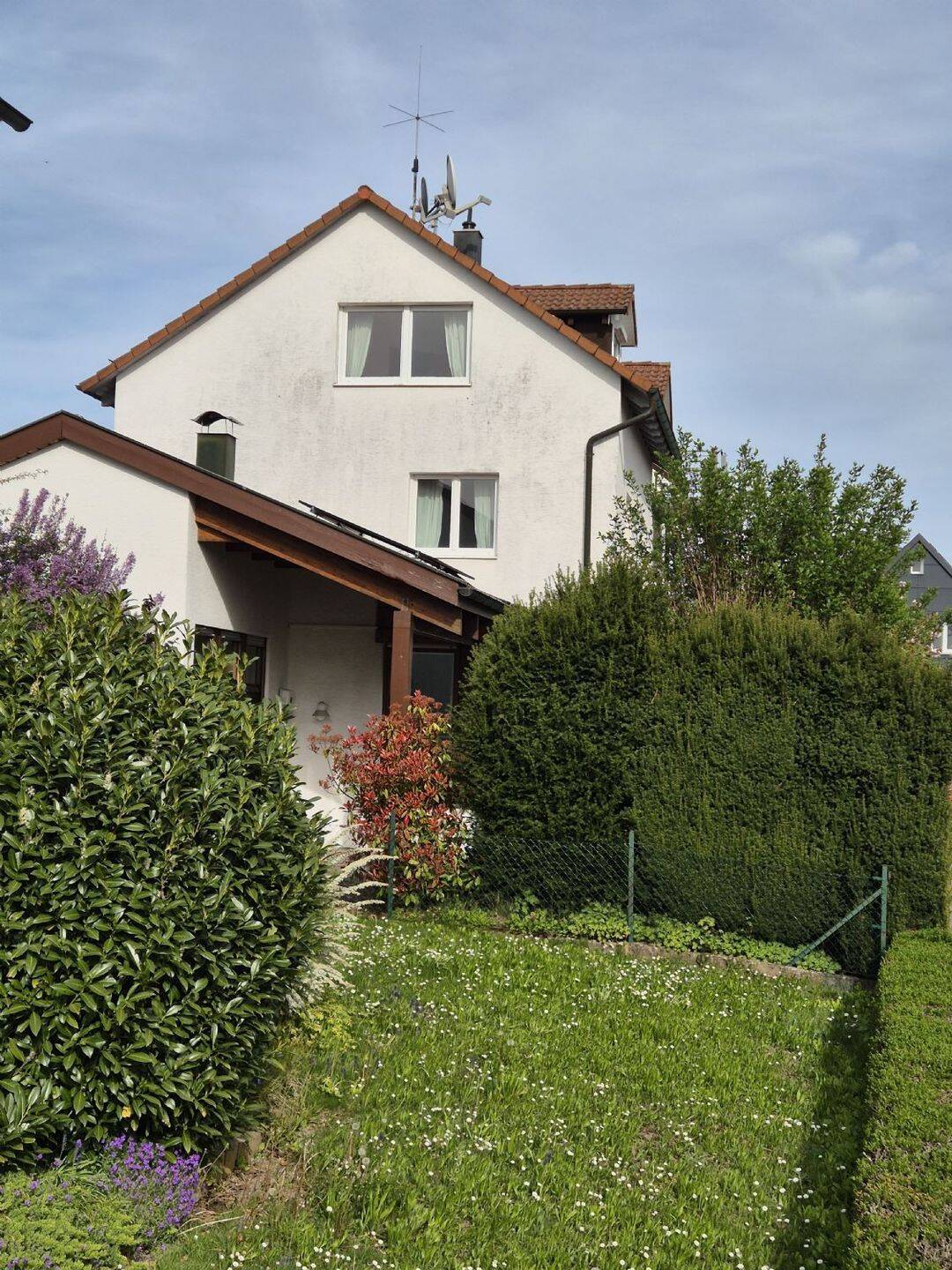 *Beste Lage ~ Großzügiges Mehrfamilienhaus ~ Ideal als Generationenhaus oder für Anleger*, 73642 Welzheim