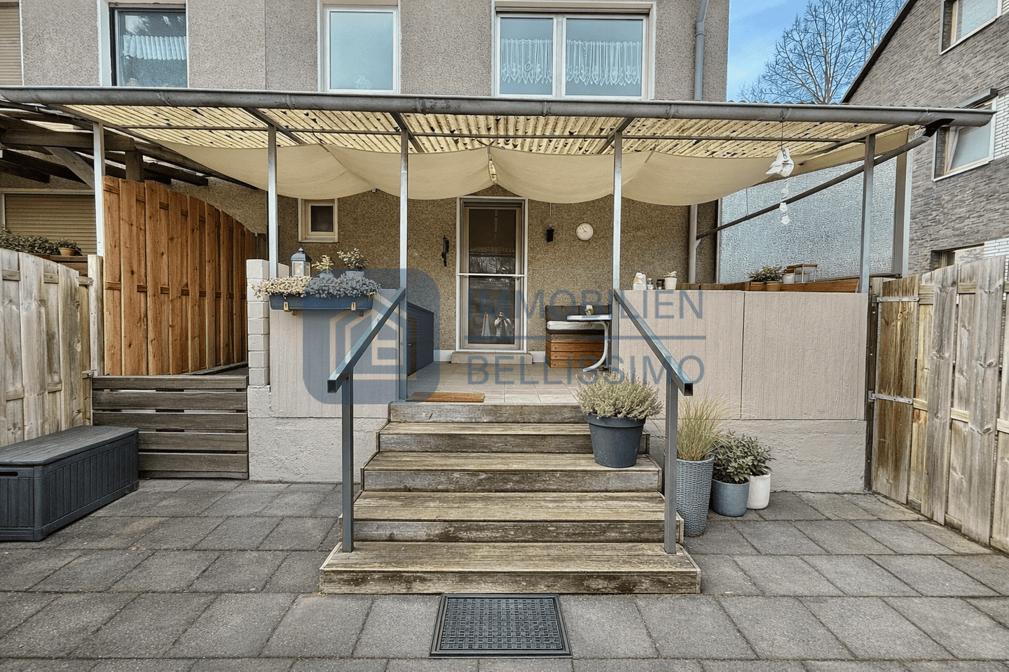 Charmante Doppelhaushälfte mit Potenzial und großem Garten im Herzen von Langenfeld, 40764 Langenfeld (Rhld.)