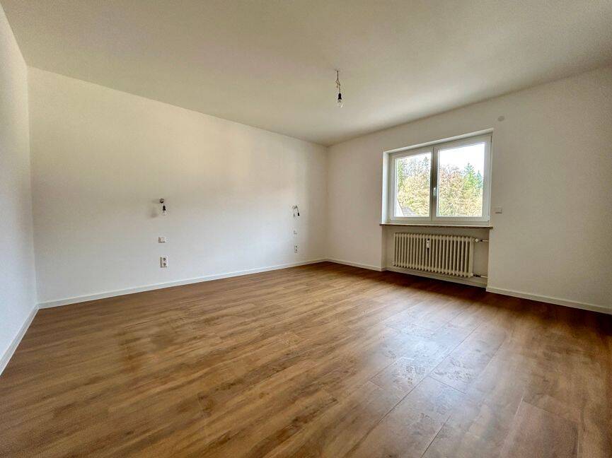 Das gibt’s nicht oft – sensationelle 100 m² mit 3 Zimmern | Terrasse, Keller & Außenstellplatz, 79664 Wehr