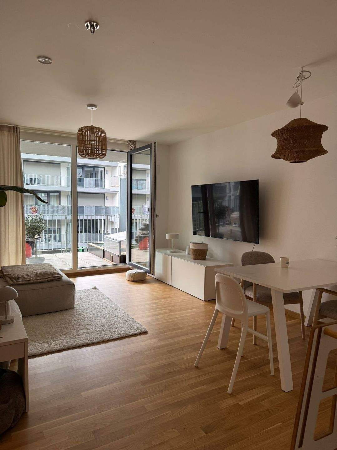 3-Zimmer-Neubau-Wohnung ohne EBK mit XXL Balkon!, 90762 Fürth (Innenstadt)