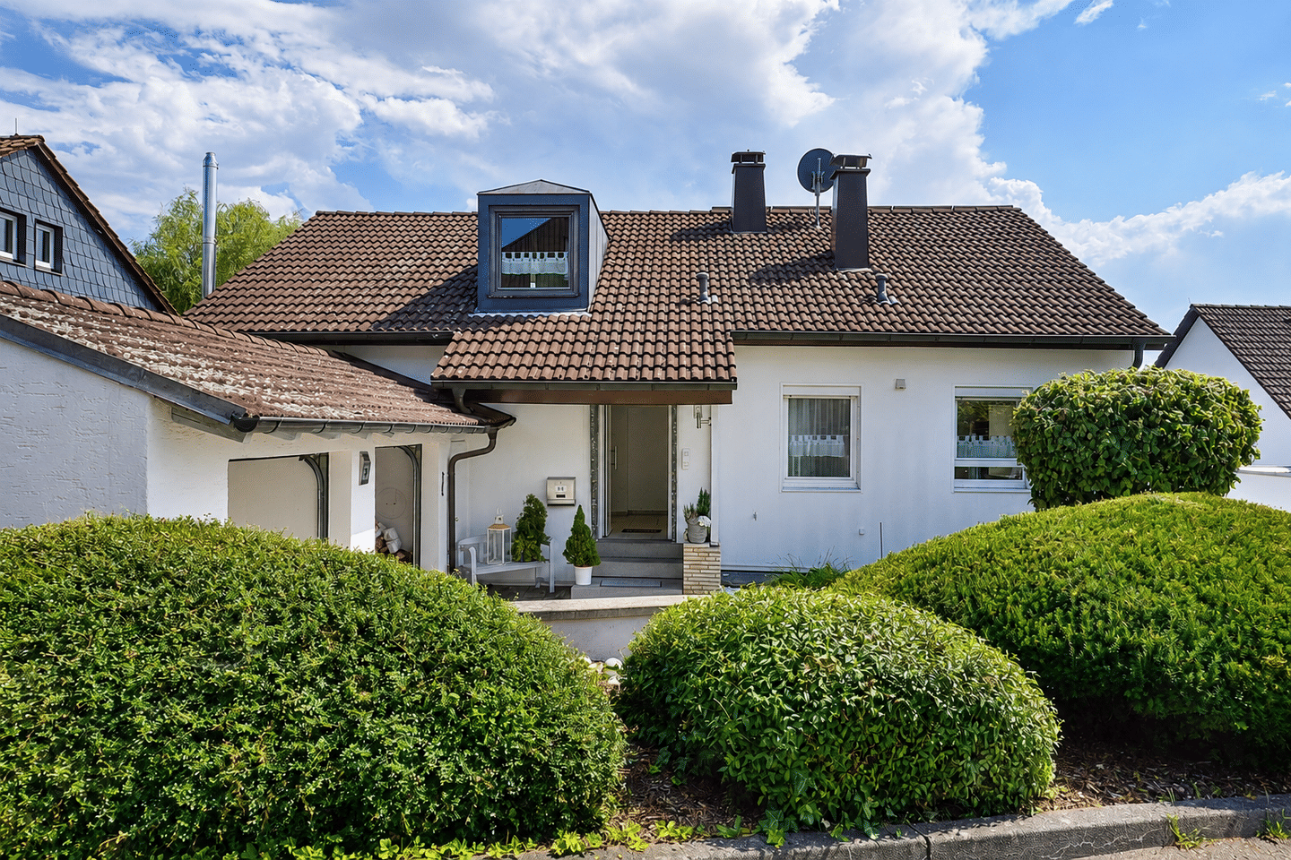 Viel Platz für die Familie, großer Garten und Weitblick, 72135 Dettenhausen