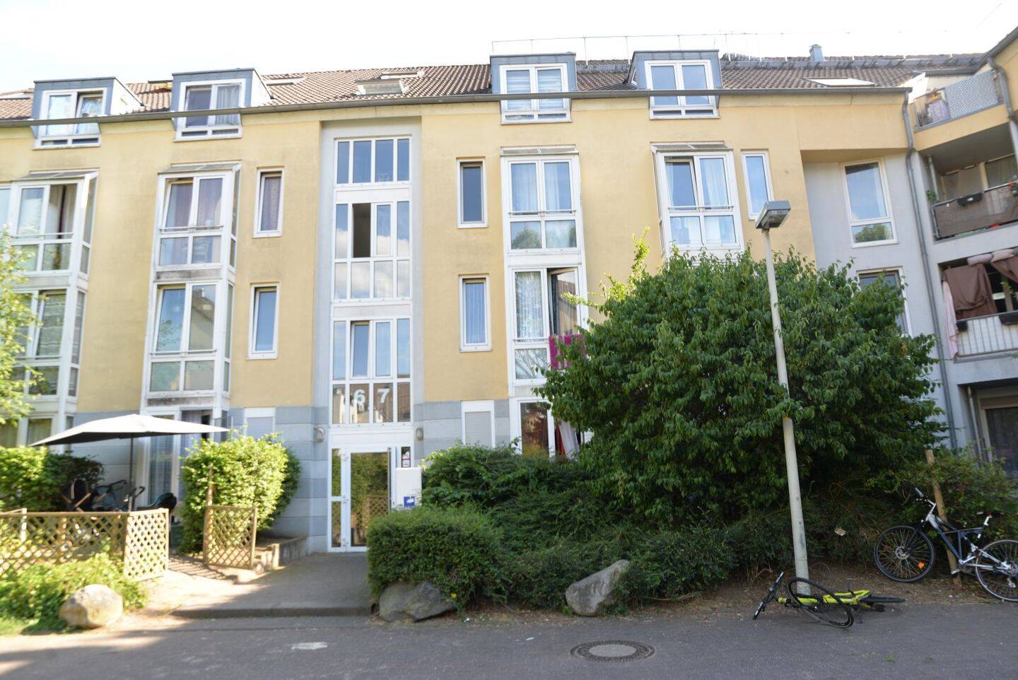 Ein Zimmer Wohnung in Tannenbuch, 53119 Bonn (Auerberg Nordstadt Tannenbusch Zentrum)
