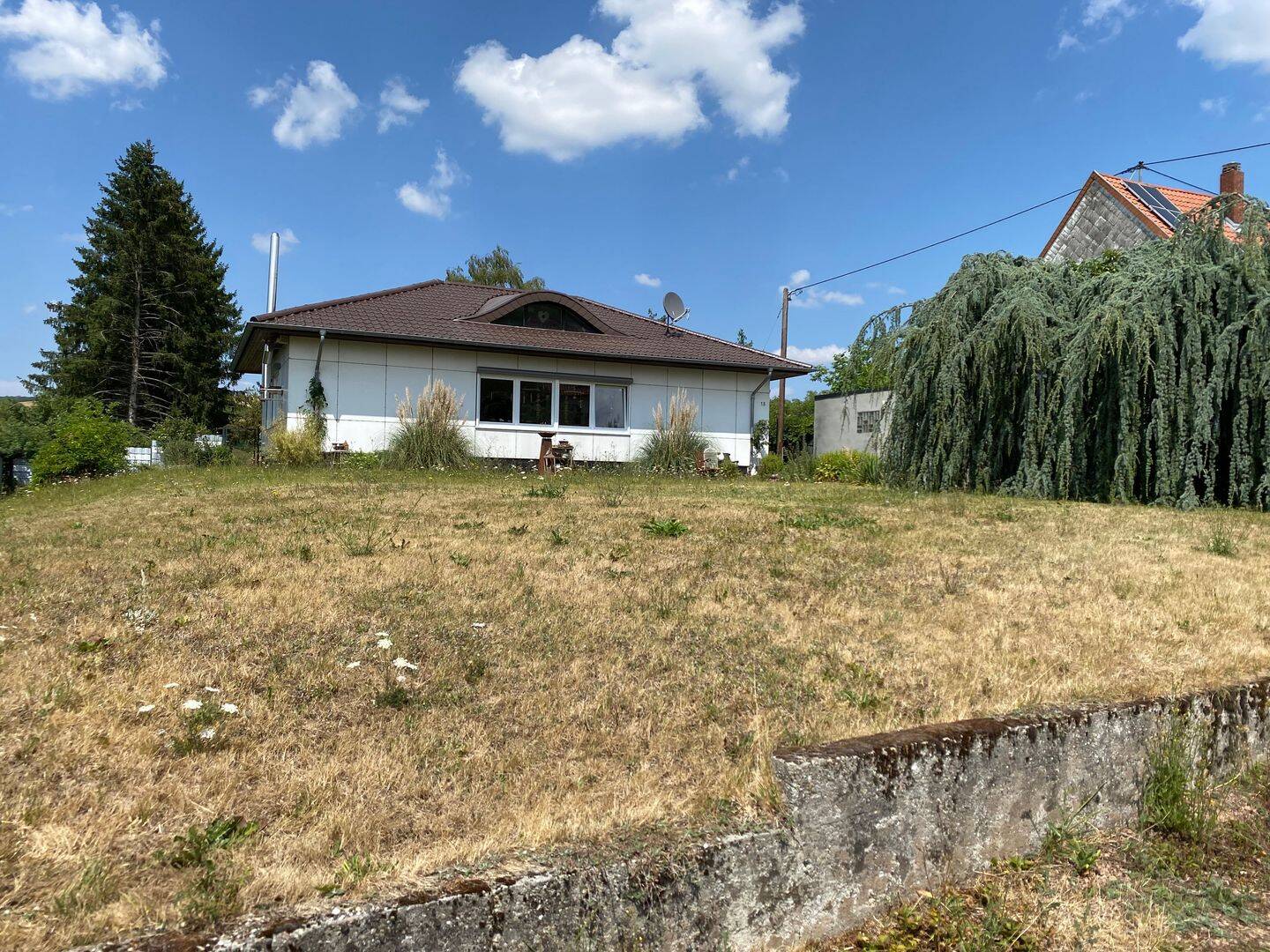Schönes Einfamilienhaus mit großem Garten, 66399 Mandelbachtal