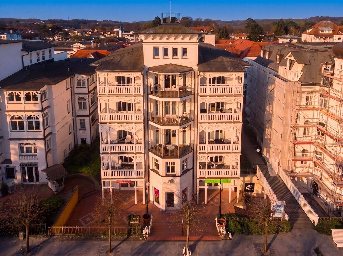 MANNELLA *Luxuriöses Apartment mit direktem Meerblick, Balkon in Binz (Rügen) – direkt am Strand, 18609 Binz