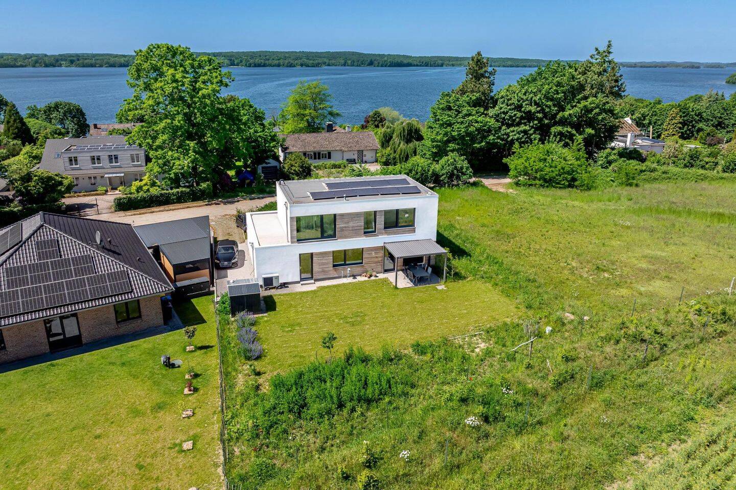 Neuwertiges, modernes und helles  Architektenhaus in unmittelbarer Nähe zum Plöner See!, 23715 Bosau