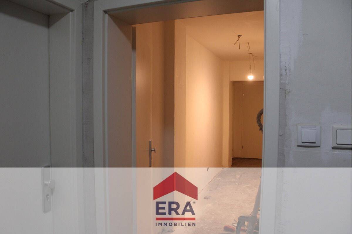 Kernsanierte 2-Zimmer-Wohnung mit Balkon in Worms -zu vermieten!, 67547 Worms (Innenstadt Weinsheim)