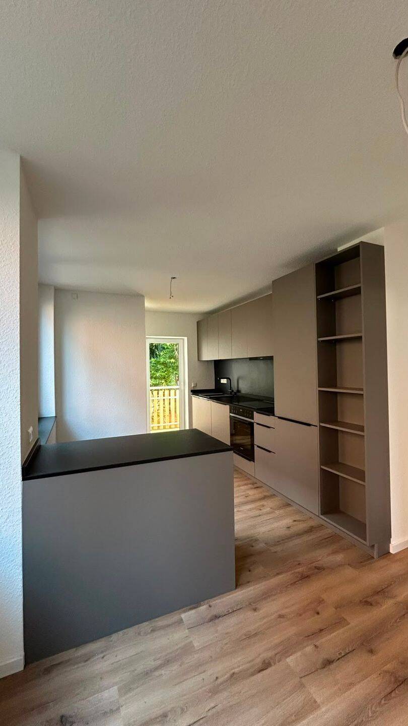 Erstbezug nach Kernsanierung inkl. hochwertiger EBK & Garage, 70619 Stuttgart (Heumaden Lederberg Riedenberg Sillenbuch)