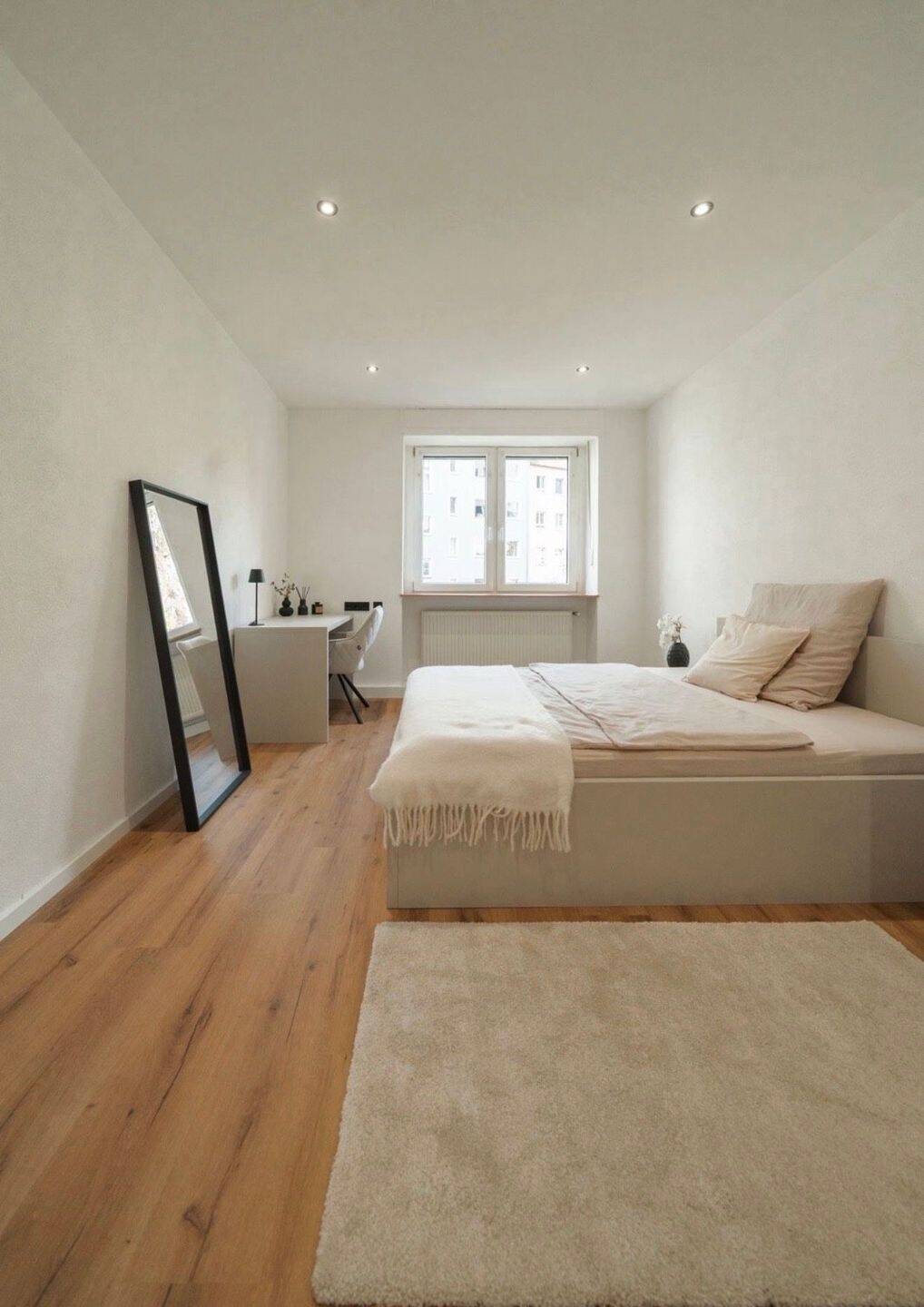 Only Mädels-WG-Zimmer in top Lage STUDENTEN, 97082 Würzburg (Altstadt Heidingsfeld Steinbachtal Zellerau)