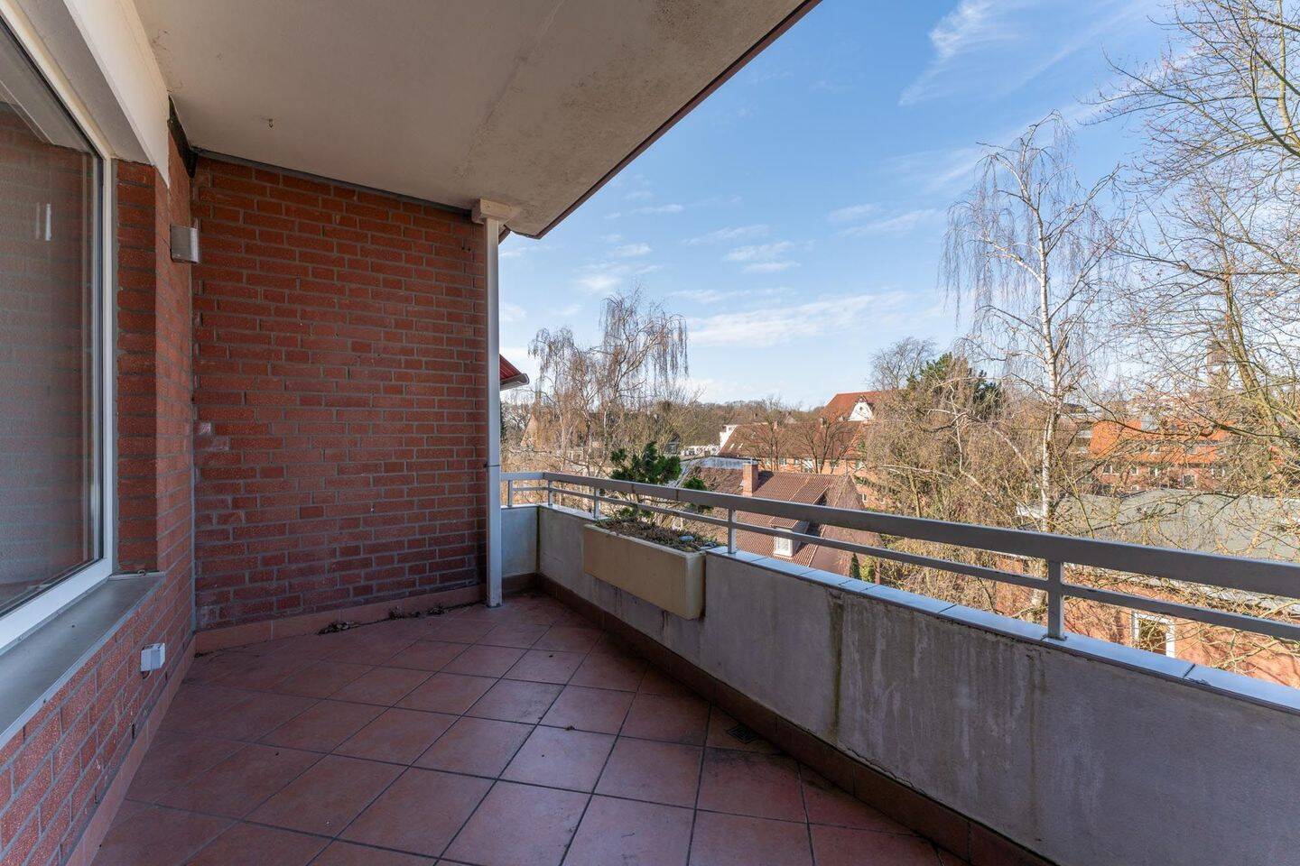 Provisionsfrei! Großzügige 4-Zi. ETW mit TG-Stellplatz in gewachsener und familienfreundlicher Lage, 22041 Hamburg (Wandsbek Marienthal Tonndorf)