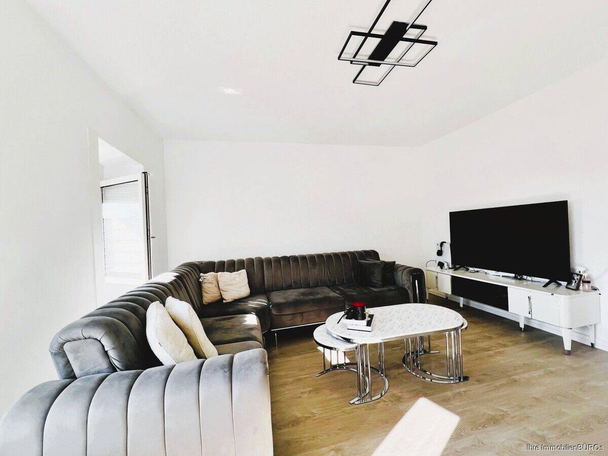 Modernisierte 3-Zimmer-Wohnung mit Balkon und Gartennutzung, 67433 Neustadt an der Weinstraße (Haardt Lachen-Speyerdorf Neustadt-Stadt)