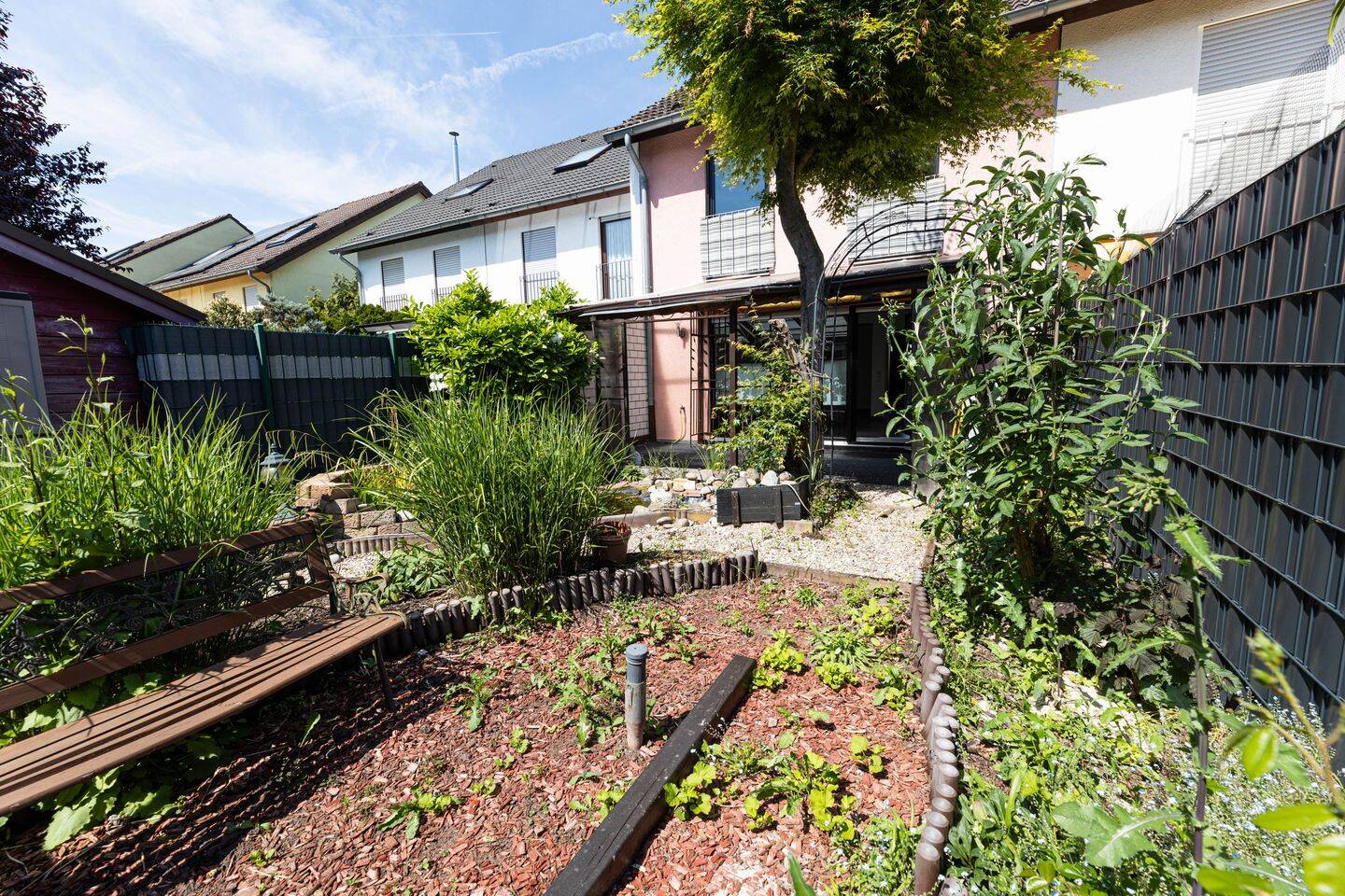 Charmantes Einfamilienhaus in Mannheim-Friedrichsfeld – 140 m², Garten, Garage, 68229 Mannheim (Friedrichsfeld)