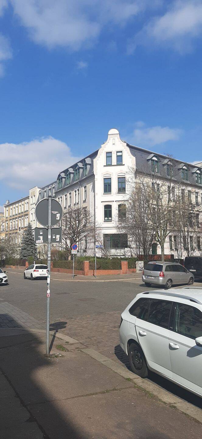 Wohnung für Studenten und Anfänger, 6110 Halle (Saale) (Damaschkestraße Gesundbrunnen Innenstadt Lutherplatz Saaleaue)