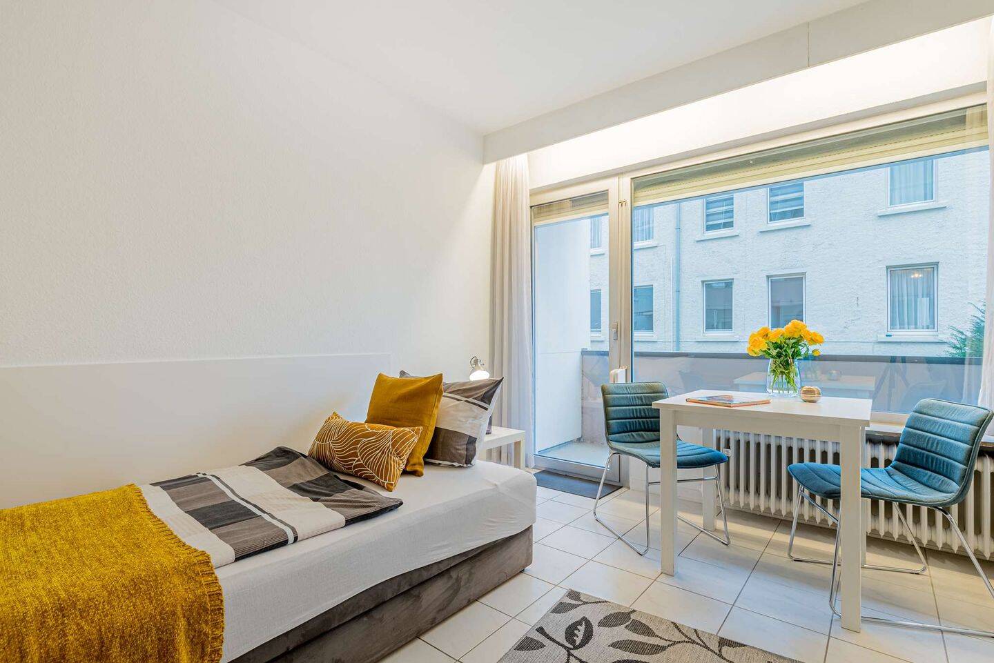 Möbliertes 1-Zimmer-Apartment mit Balkon, 63067 Offenbach am Main (Kaiserlei Offenbach am Main)