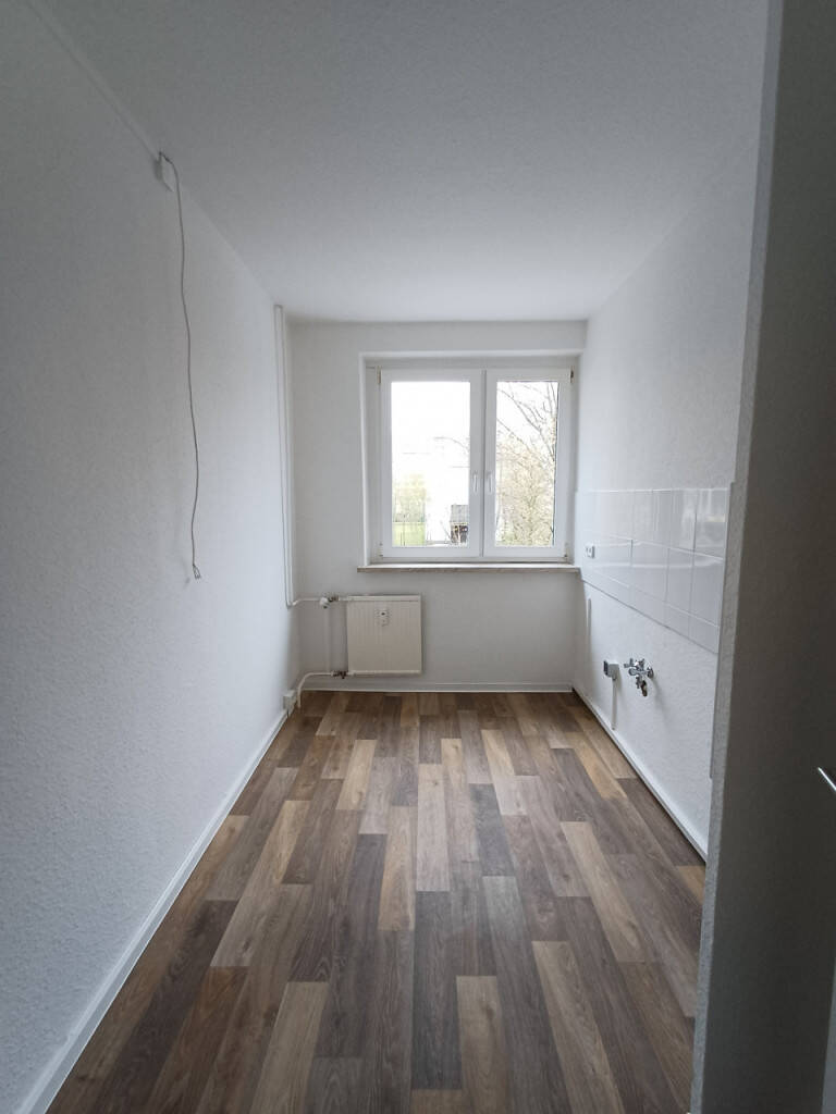 frisch sanierte 2-Raumwohnung, Küche u. Bad mit Fenster, 6124 Halle (Saale) (Saaleaue Südliche Neustadt Westliche Neustadt)