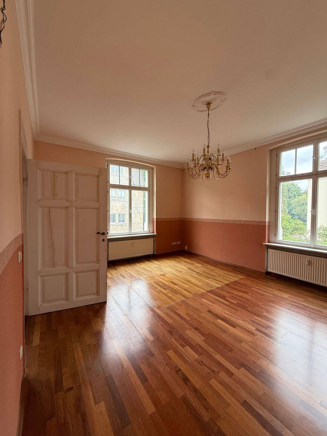 Altbau Wohnung 1.OG, 96450 Coburg