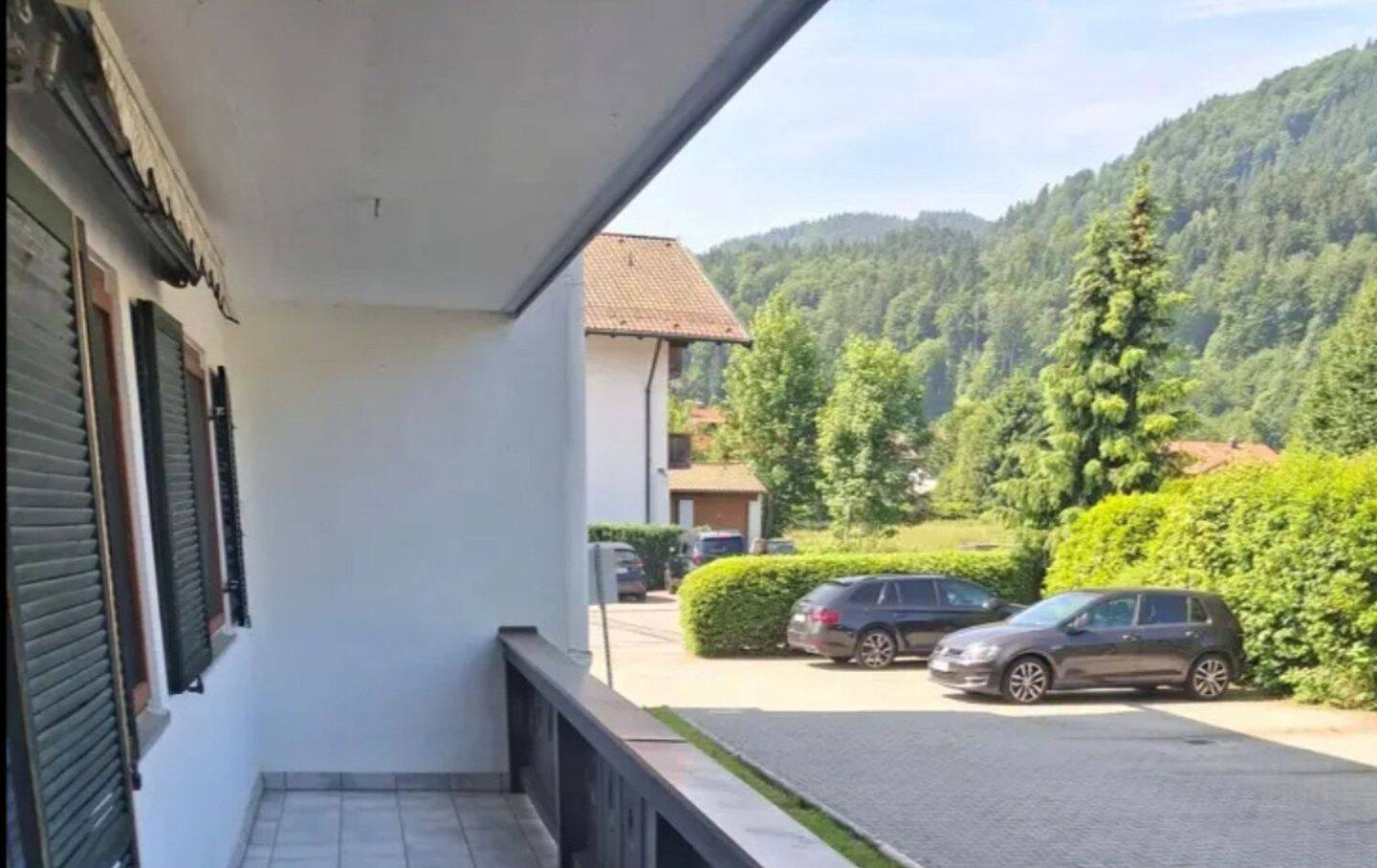 2-Zimmer-Hochparterre-Wohnung mit kleinem Bergblick und großzügigem Balkon – PROVISIONSFREI, 83707 Bad Wiessee