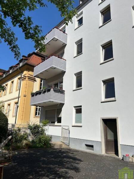 Top Eigentumswohnung mit Balkon und Garagenstellplatz City von Würzburg, 97070 Würzburg (Altstadt)