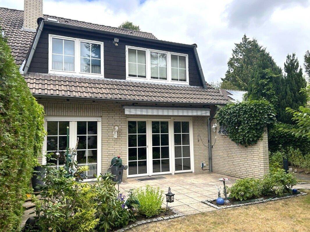 Bezugsfreies gepflegtes Reihenendhaus mit Garage in Top-Lage von Diepholz. Ideal für Singles, Paare, kleine Familien!, 49356 Diepholz