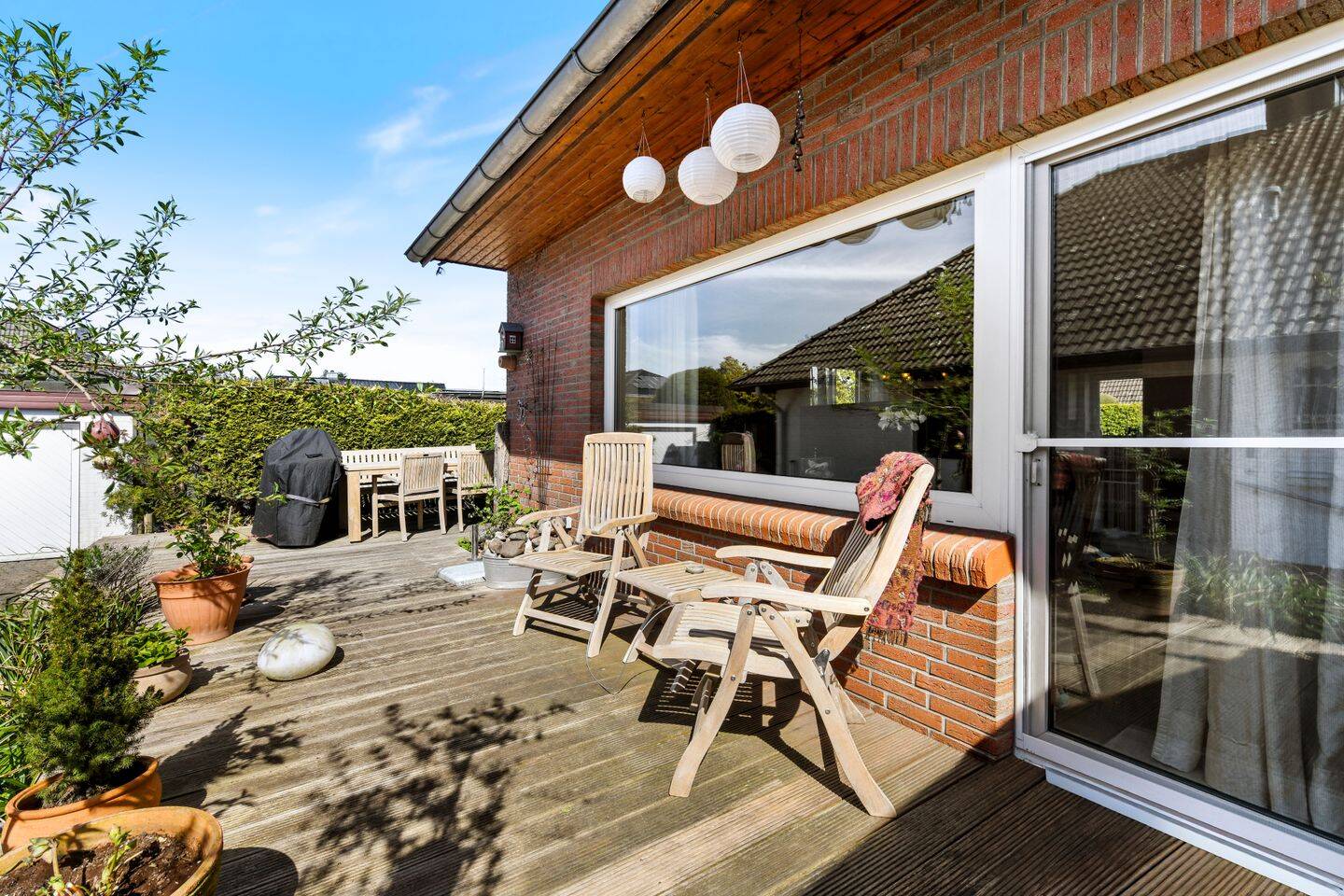 Bezugsfertiges Familiendomizil – modernisierte Doppelhaushälfte in Pinneberg, 25421 Pinneberg