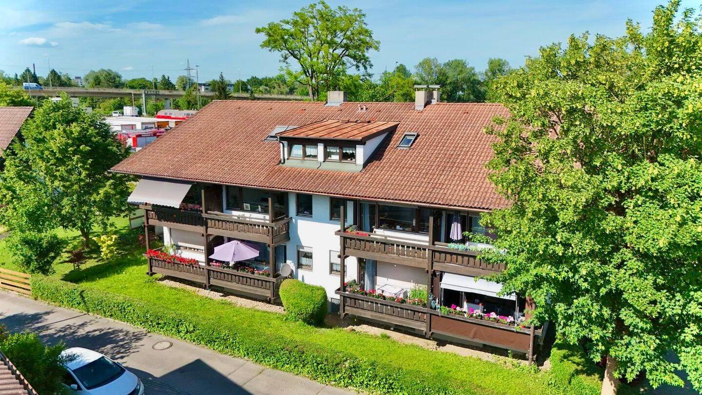 Attraktive 2-Zimmer-Wohnung in naturnaher Lage von Rosenheim!, 83026 Rosenheim (Aising Happing Pang Süd)