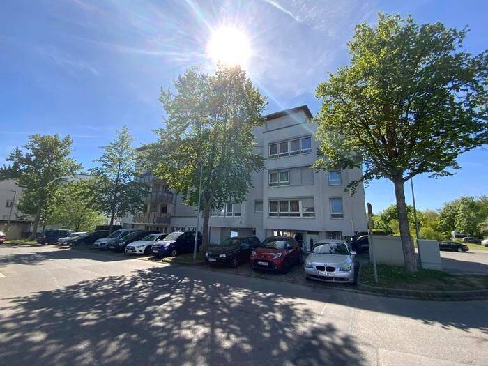 Mietwohnung, 3,5 Zimmer, 86 m², in Stuttgart, 70374 Stuttgart (Bad Cannstatt Sommerrain)